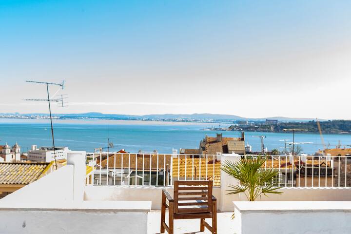 The Tagus Penthouse, Lisbon’s ultimate luxury stay gallery image 4