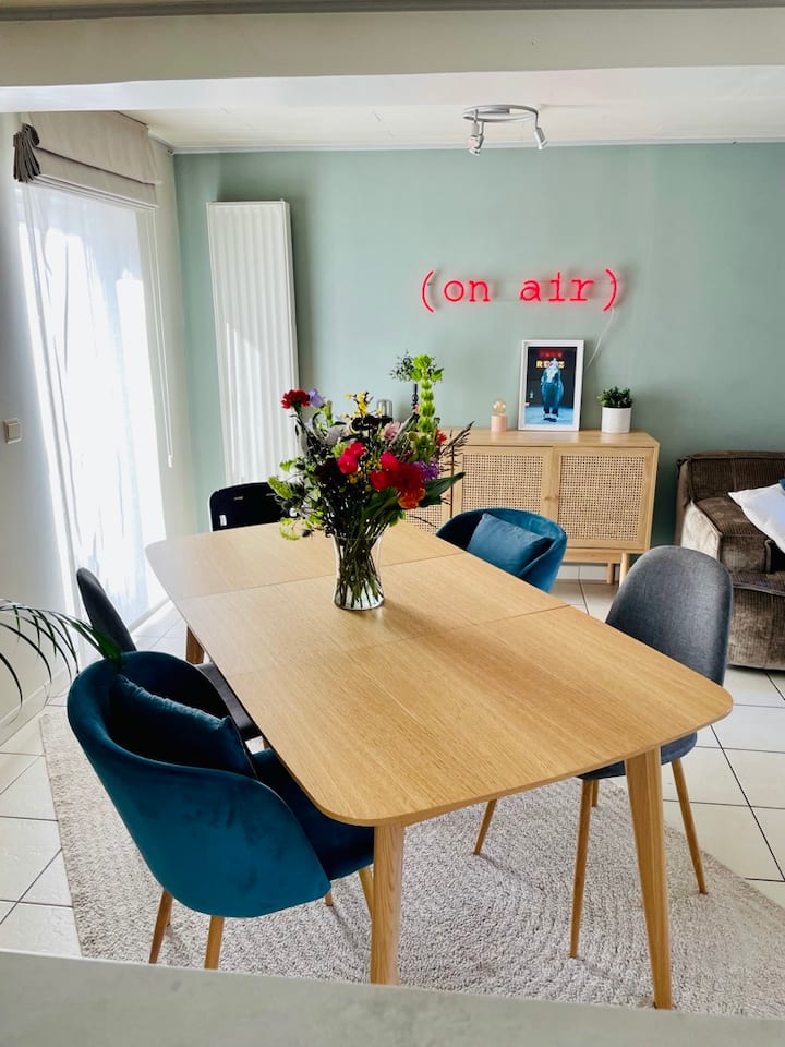 Cozy cottage with garden in green neighborhood Houses for Rent in