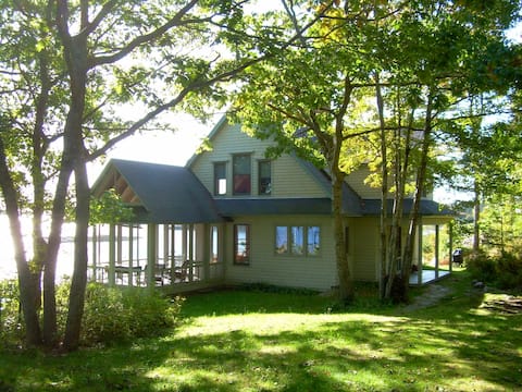 Maine Coastal Retreat