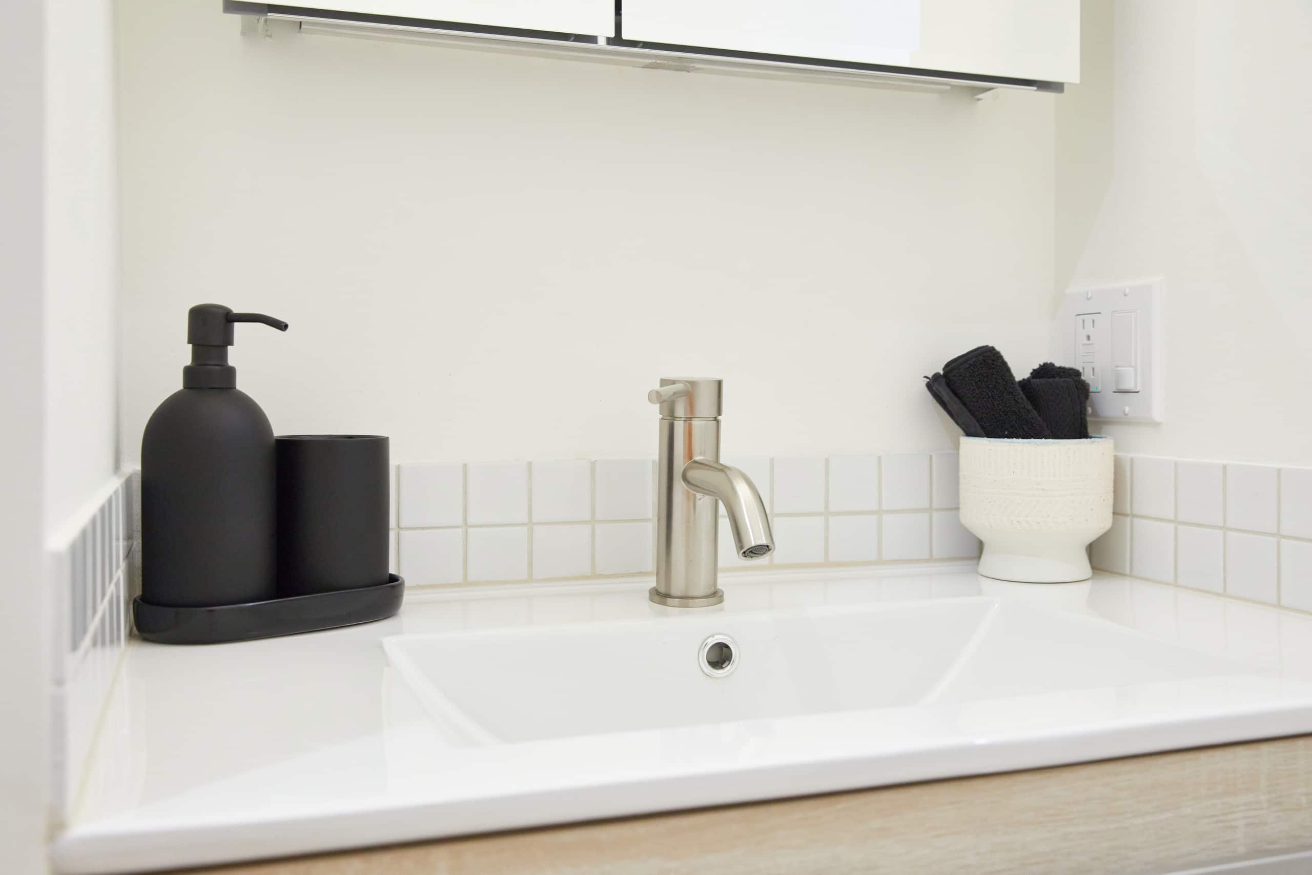 Home in San Francisco · ★4.92 · 1 bedroom · 1 bed · 1 bath - Image 10