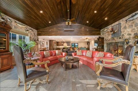 Stunning River house on the Brazos!