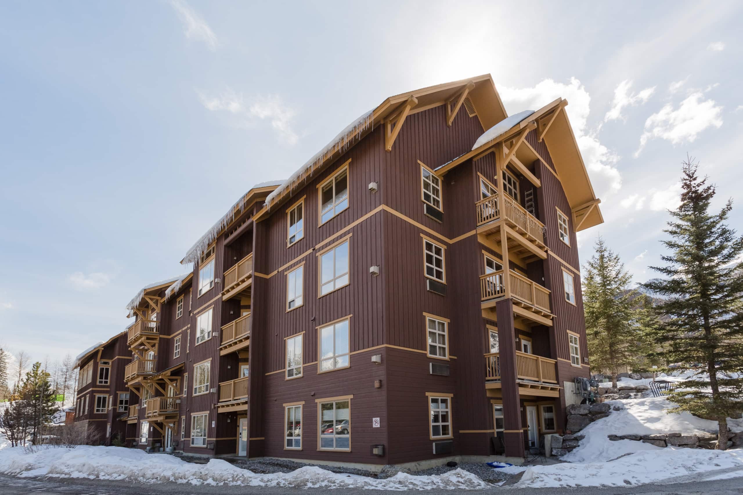 Lovely 1 bedroom condo near Fernie's Alpine Resort - Photo 25