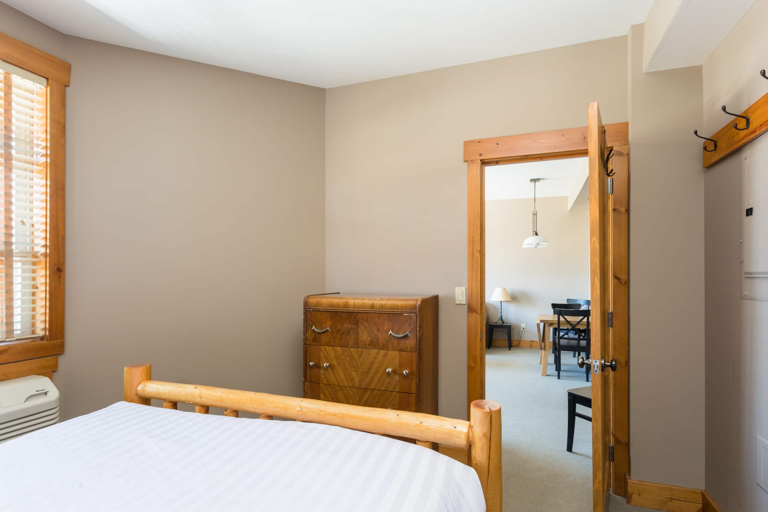 Lovely 1 bedroom condo near Fernie's Alpine Resort - Photo 9