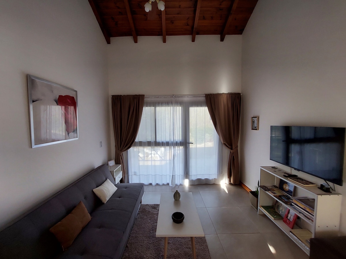 Anuncio de Airbnb popular: "LE BEL EDÉN" space of exclusivity and nature en Villa General Belgrano