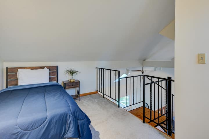 Ლოფტი ორადგილიანი საწოლი #1 (კონდიციონერი ლოფტში)