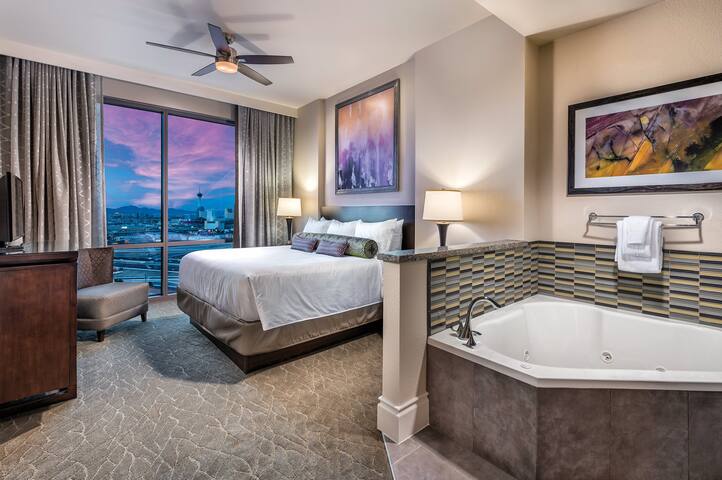 Desert Blue 3 Bedroom gallery image 4