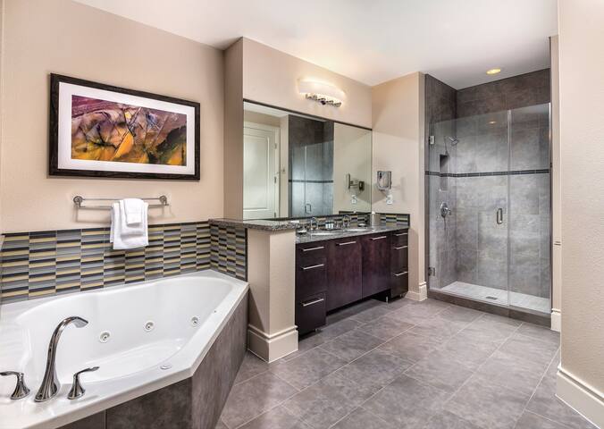 Desert Blue 3 Bedroom gallery image 5