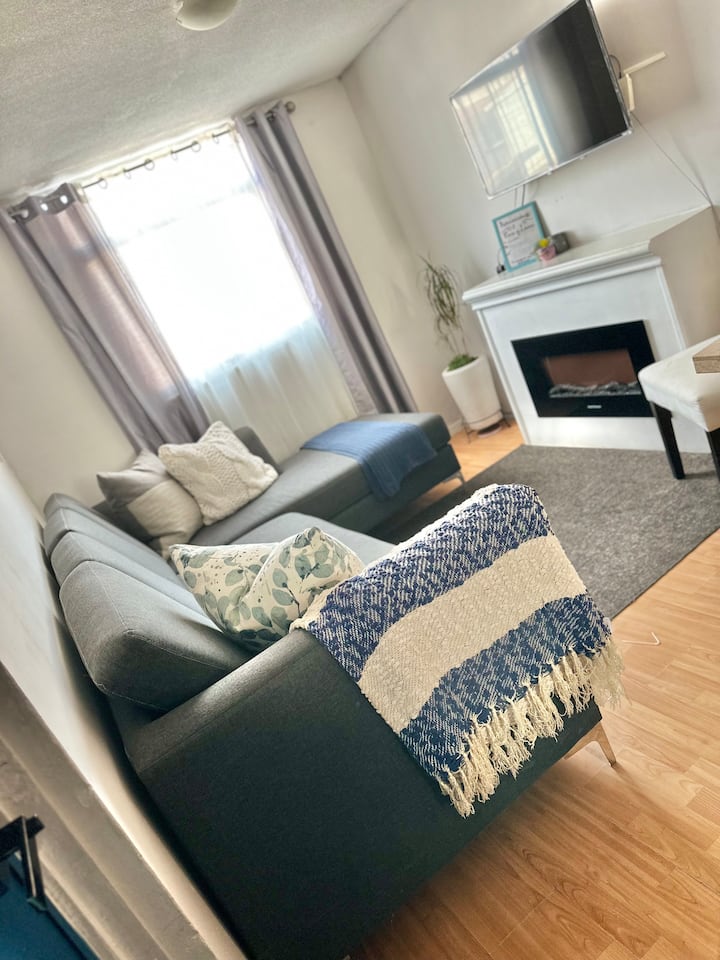 *Casa Lirios*
*Departamento Sencillo * Atención* - 푸에블라