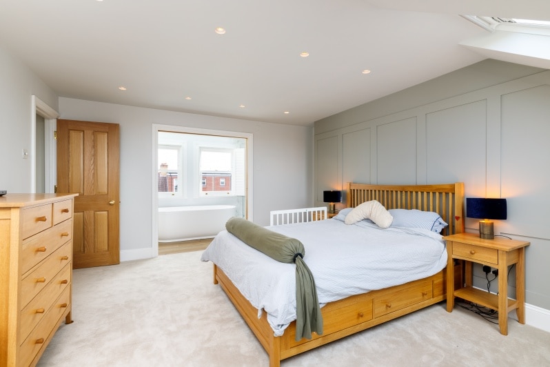 საძინებელი 1