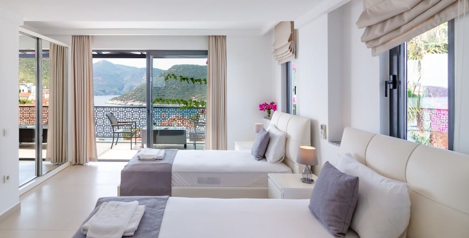 MyVillaCity - Antalya Kaş Kalkan'da Lüks Kiralık Villalar managed Airbnb listing 2