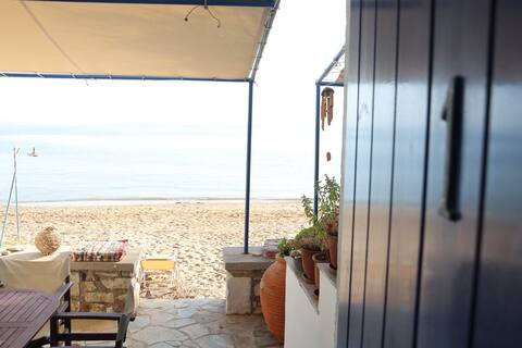 Thalia’s apartments 1