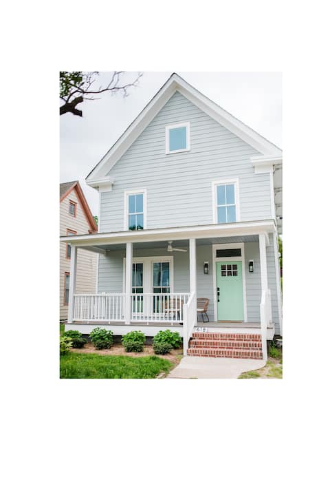 Breakwater Cottage