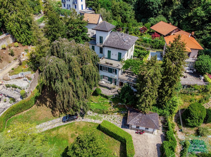 Villa Angelina -Ground Floor Apt -Downtown Brunate - Como