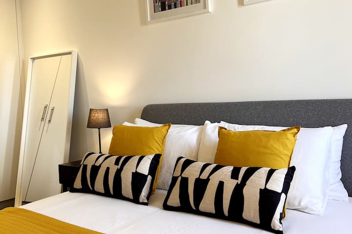 Awesome 2 beds Apartment In Covent Garden gallery image 4