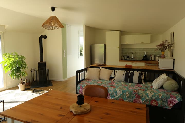 ห้องครัวของคุณ (อุปกรณ์ครบครันเตาอบ/เตา/ชา/ตู้เย็น/ไมโครเวฟ..)