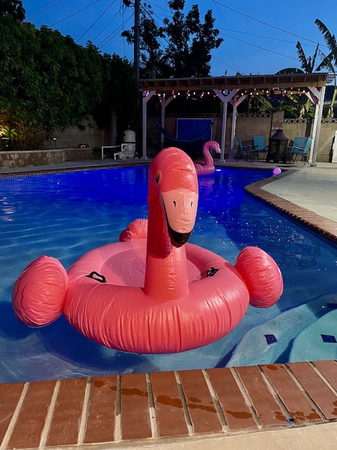 Family Fun Zone with Pool! Close to Disneyland!