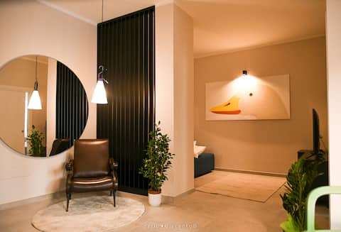 Top performing Airbnb: Casa Ferretti apartment, elegant & minimal in Brindisi