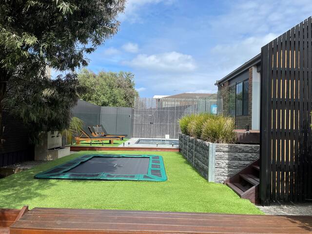 Coastal Oasis That Will Excite!