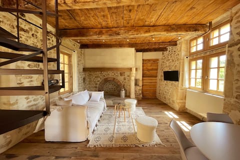 Superb Romantic Countryside Accommodation