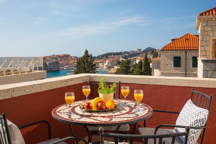 Iv&lu Seaview Apartment - Dubrovnik