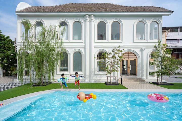 Arpo Pool Villa Riverside Bangkok gallery image 2