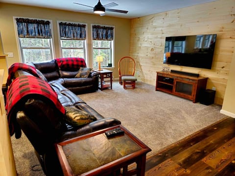 Popular Airbnb listing: Den of Coziness - Direct to ATV trails in Greenville
