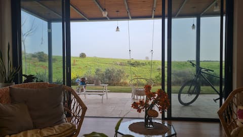 Dream house facing the view