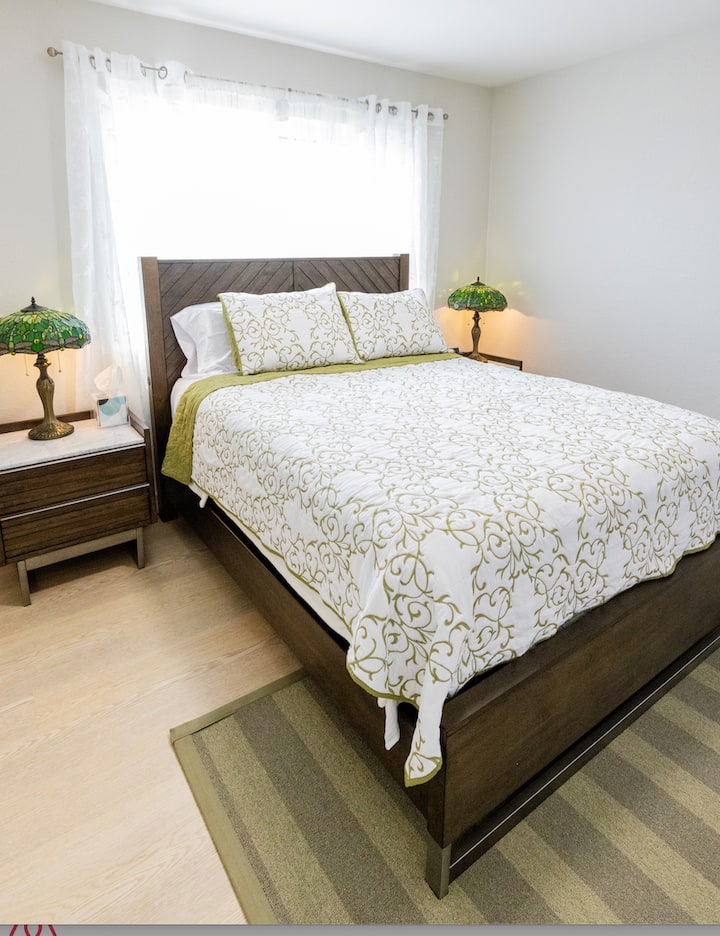 Spálňa #2 
Nature Theme - manželská posteľ