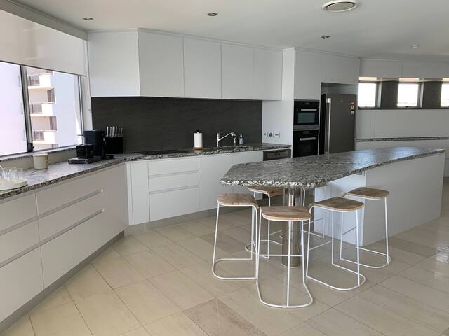 Waterfront Luxury Apartments gallery image 5