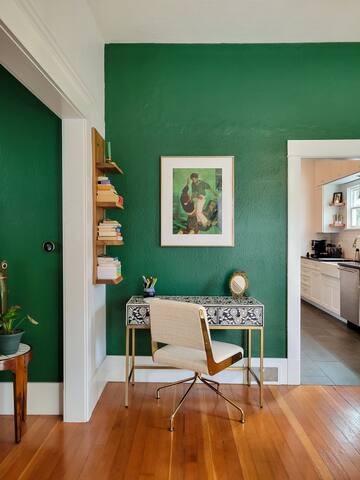 The Lilypad – 2br urban oasis gallery image 4