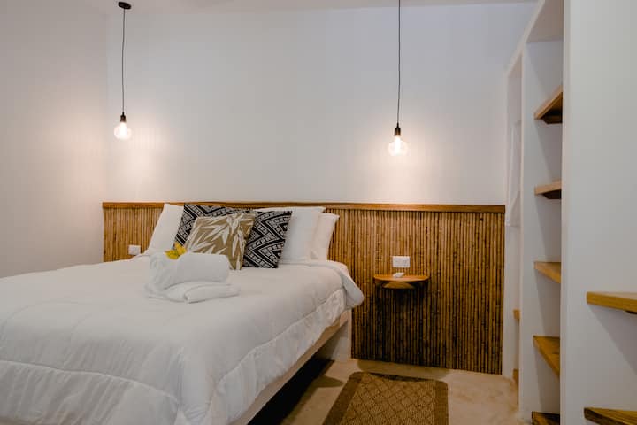 חדר 5 - קווין 