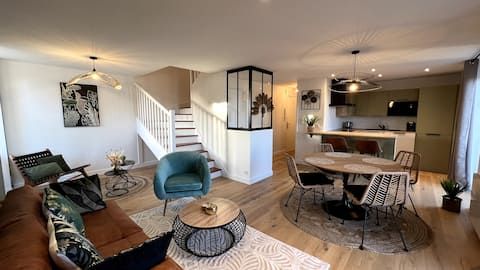 Successful Airbnb property: PANORAMIC SEA VIEW 3-star apartment (2 people) in Saint Cast Le Guildo