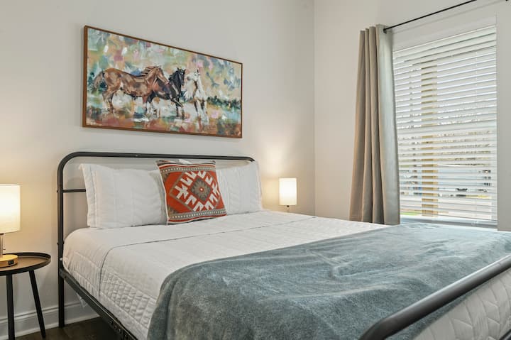 غرفة النوم 3: سرير بحجم كوين