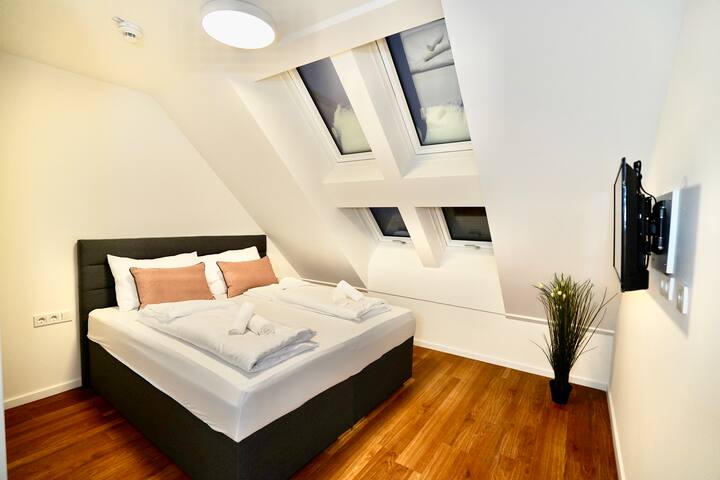 DM & S Apartment 5.3 gallery image 5