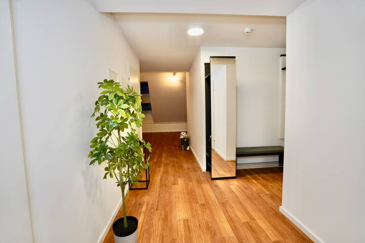 DM & S Apartment 5.3 gallery image 2