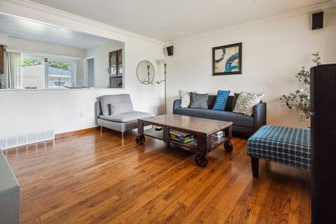 Metro Detroit Stylish Hide Away