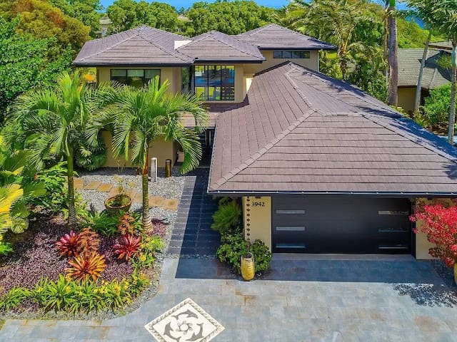 New Luxury Listing – Ocean View, Heated Pool, Spa gallery image 3