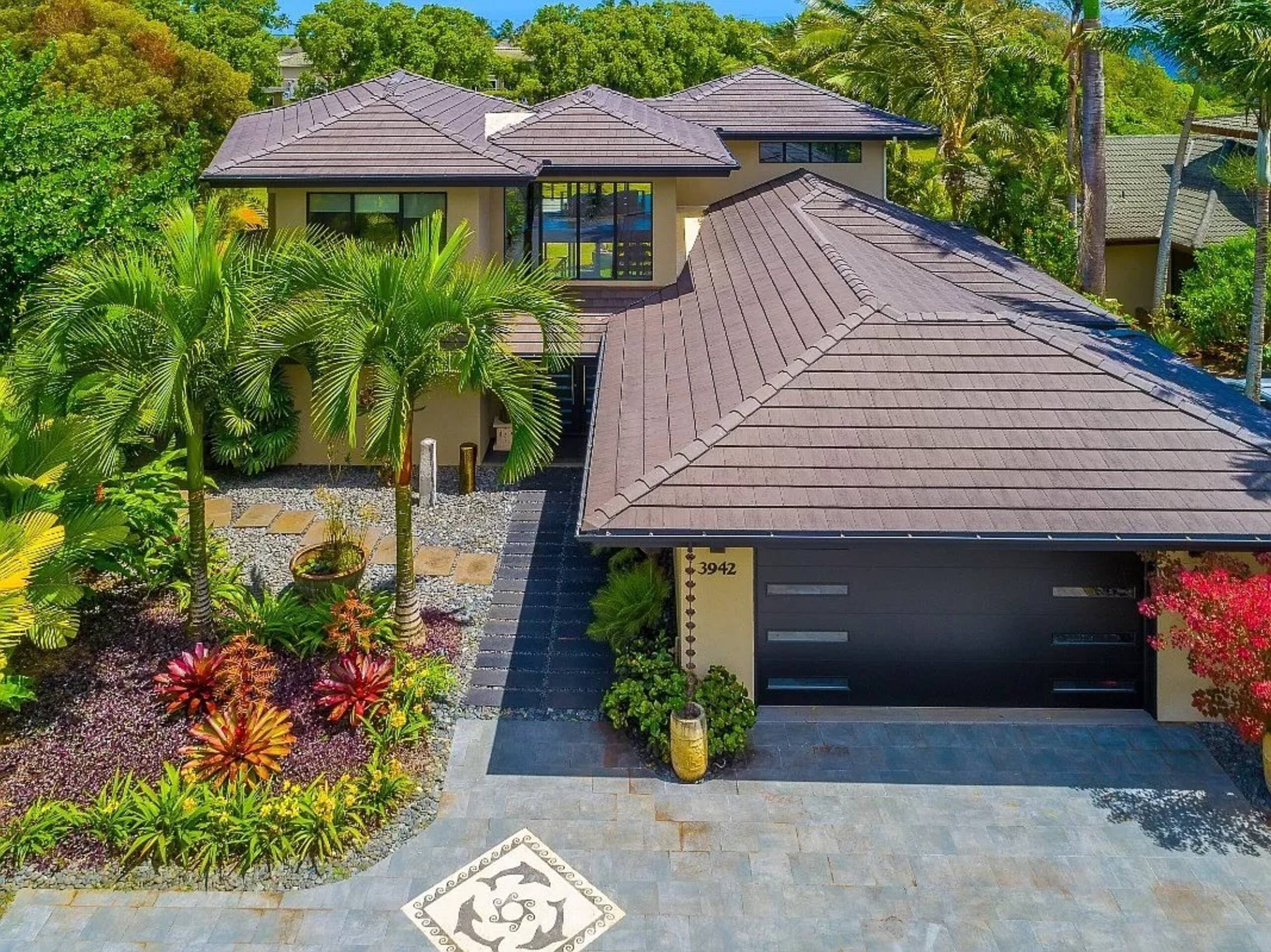 Home in Princeville · ★5.0 · 3 bedrooms · 3 beds · 3.5 baths - Image 3