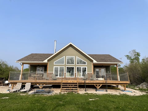 Cabin Getaway in Steep Rock