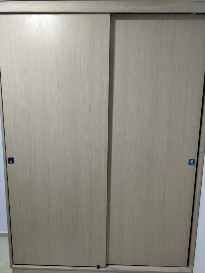 ตู้เสื้อผ้า - ห้องที่ 2