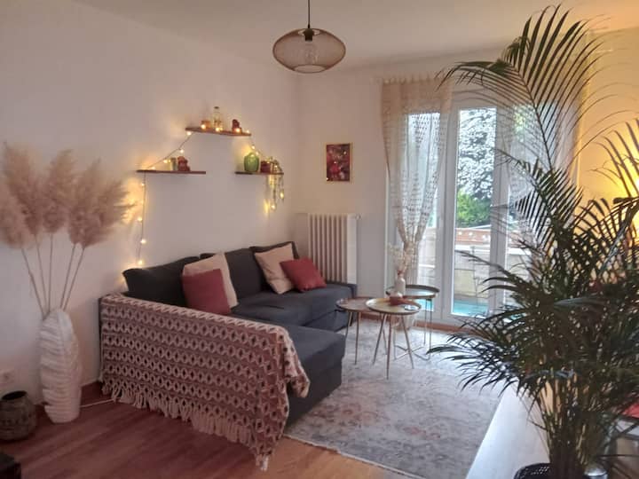Nice Apartment 4 Minute Walk To Lac Port De Pully Apartments For Rent Nice apartment 4 minute walk to lac port de pully apartments for rent