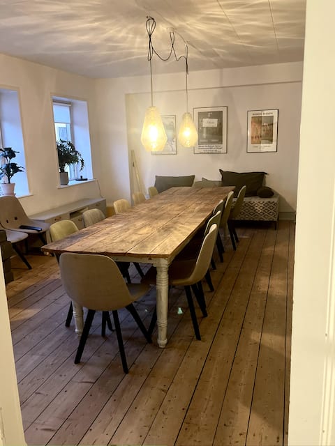 160sqm Penthouse & Rooftop