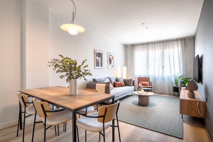 Cozy Apartaments Plaza España, 3 Bedrooms - El Prat de Llobregat