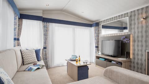 Lux Contemporary Modern Caravan Near Edinburgh