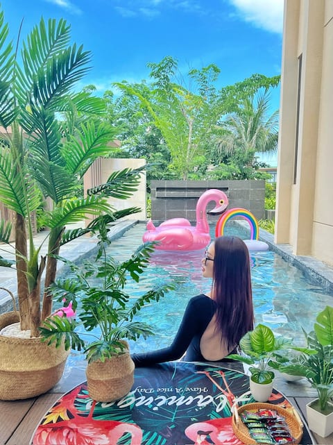 Villa Cam Ranh - 3 sea view rooms with private pool