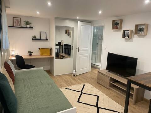 Cozy studio in Villebon