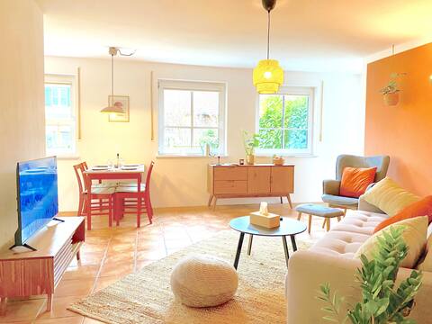 Snug Stays: Design Apartment 50m to lake, garden