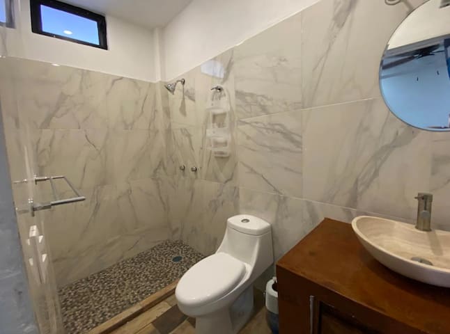 listing_image