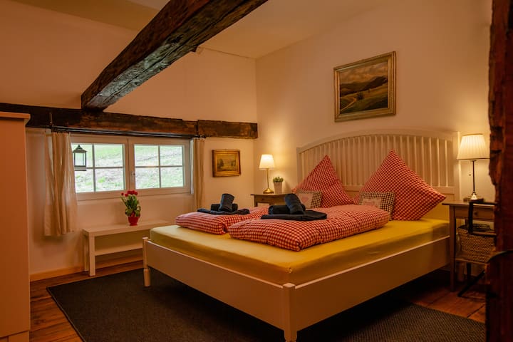 Chumba cha kulala "Feldberg" kwenye ghorofa ya pili