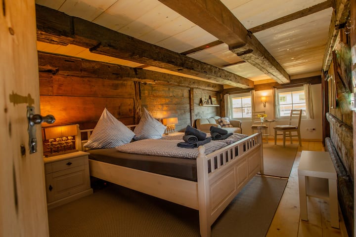 Chumba cha kulala "Kandel" kwenye ghorofa ya pili